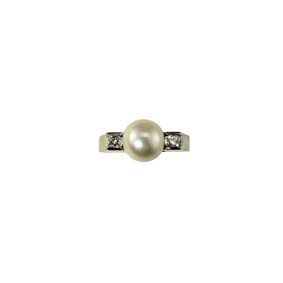 14 Karat White Gold Pearl and Diamond Ring Size 5.5 #17063